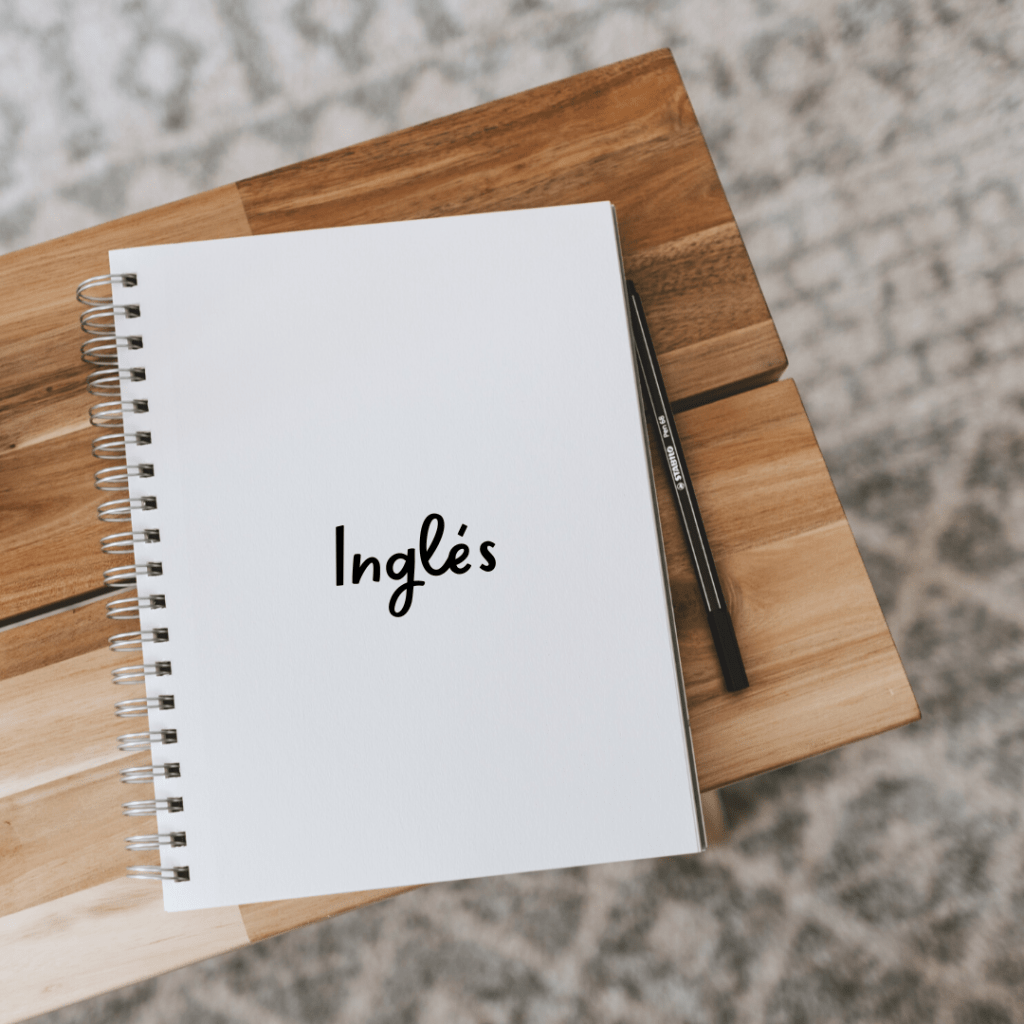 Libreta con asignatura